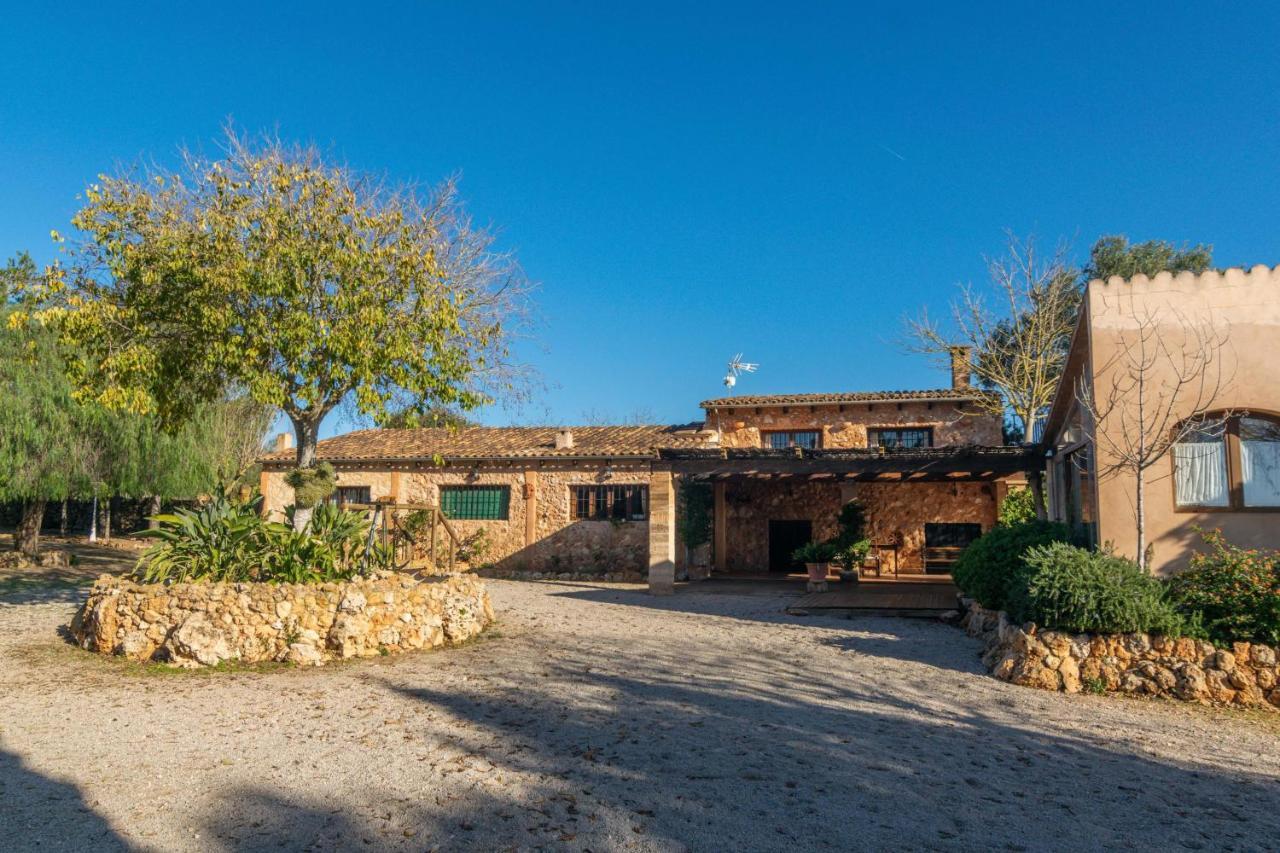 Canaus Villa